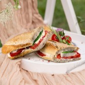 Sandwich Caprese